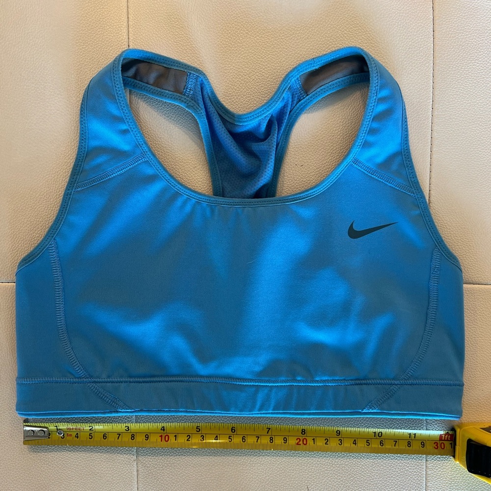 Women’s Nike Dri-Fit Sportsbra. Size S. Good condition. Electric blue.